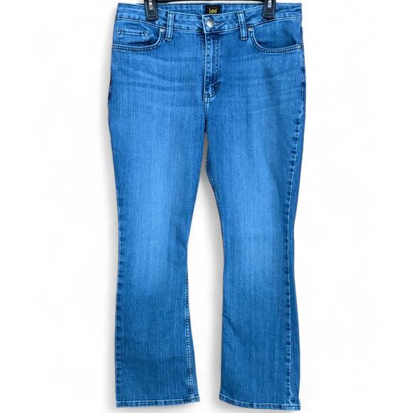 Lee Women’s Size 14S Bootcut Stretch Jeans Mid Rise Medium Wash Blue Denim Jeans - Picture 1 of 10